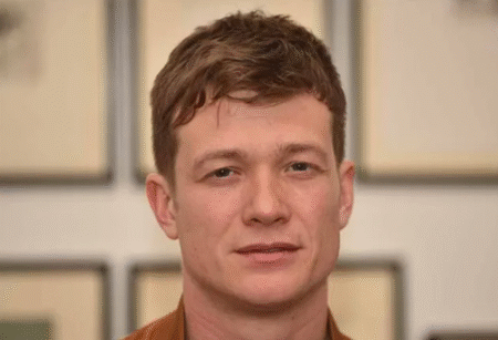 Who Is Ed Speleers? All About the British Actor’s Rise to Fame